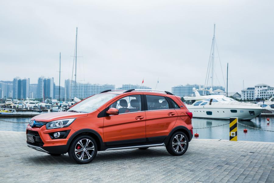  Senova EX200 2016 года  (фото 1 из 30)